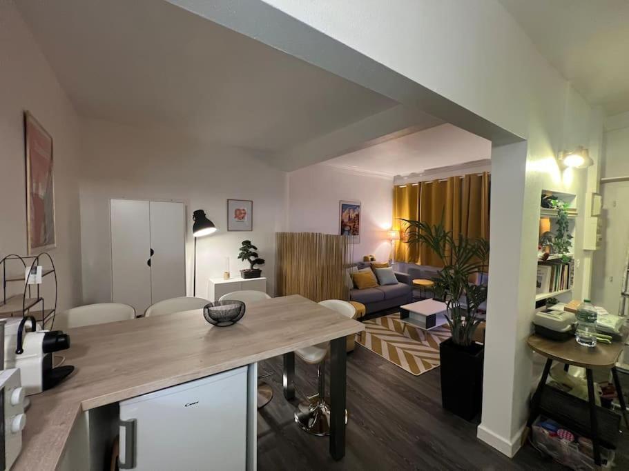 Apartamento Le St-Etienne - Cathedrale Estrasburgo Exterior foto